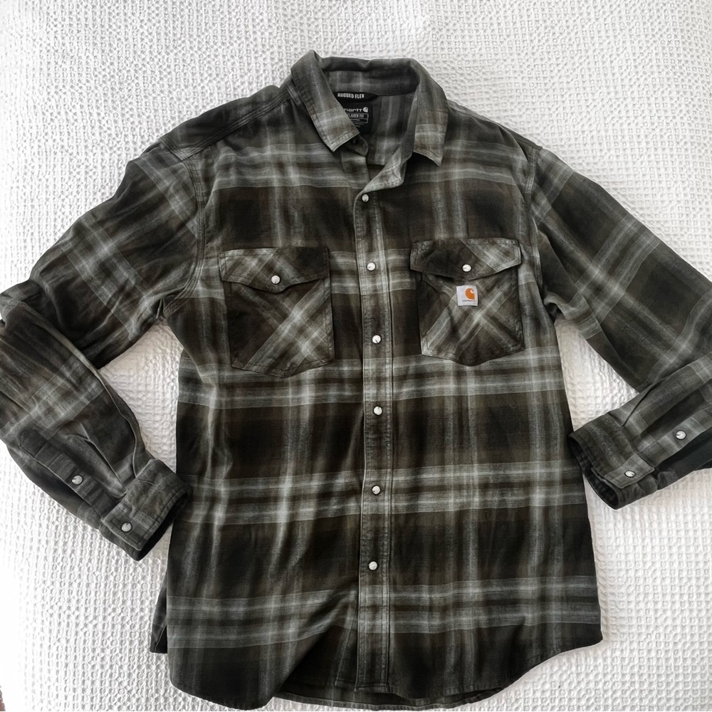 Carhartt men’s flannel size L